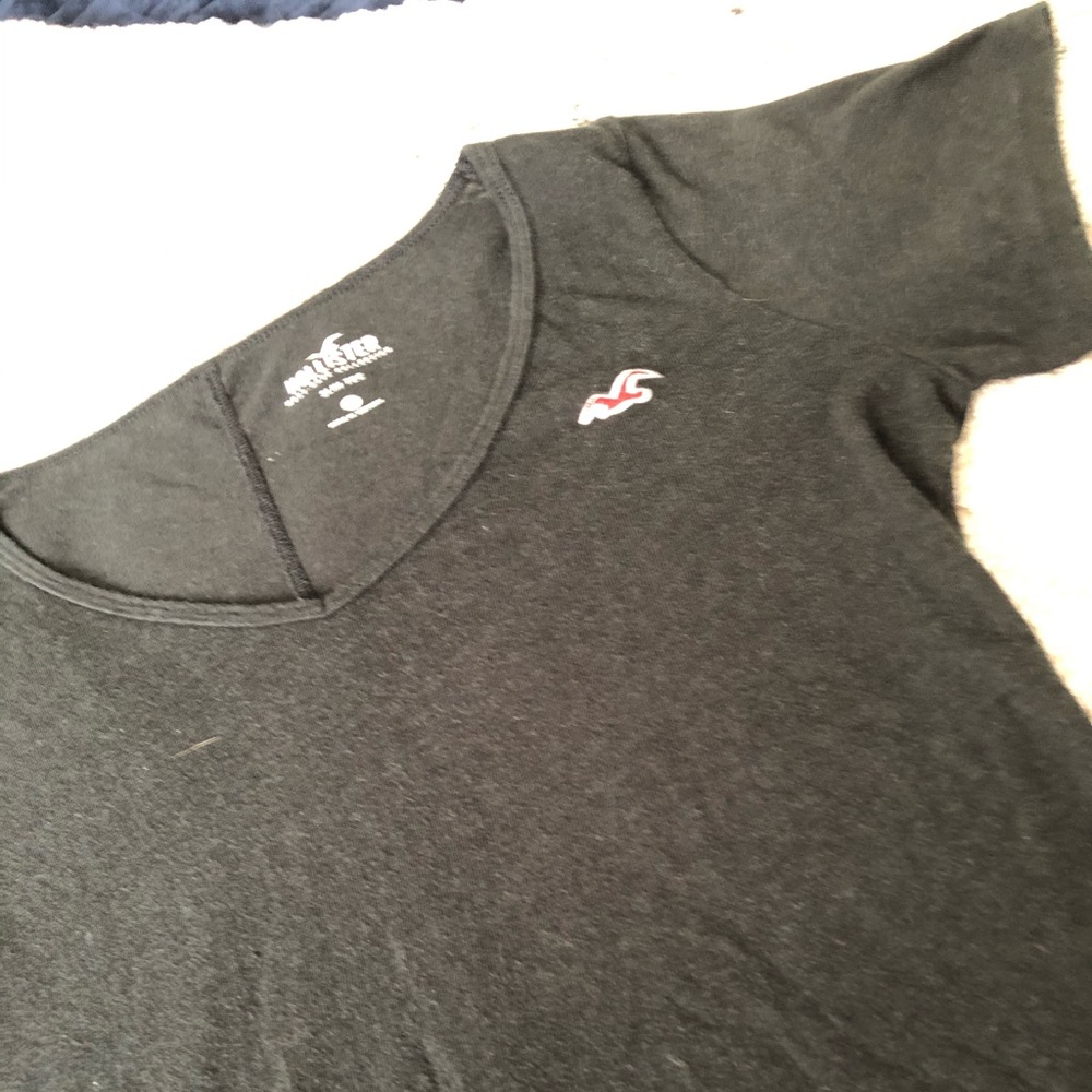 Hollister t-shirt